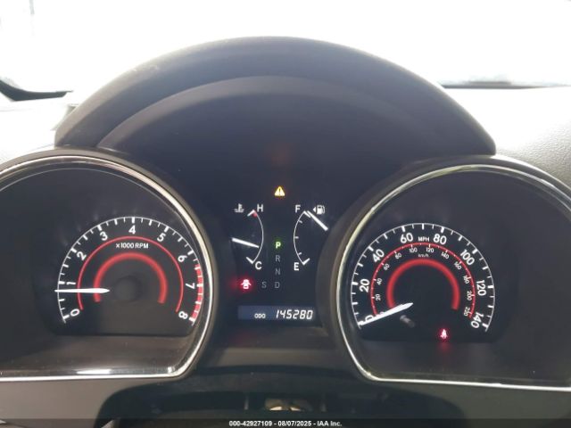 Toyota Highlander Base V6 Image 2