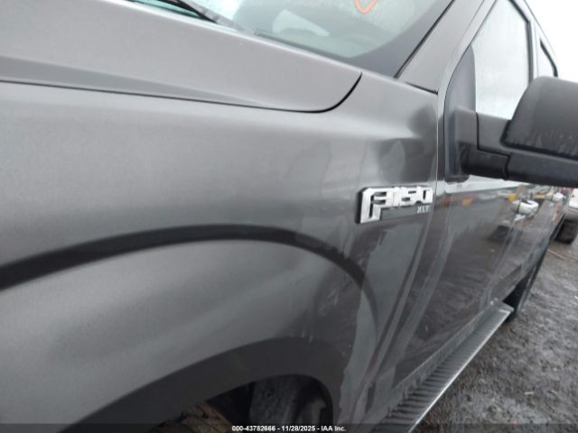 Ford F-150 Xlt Image 14