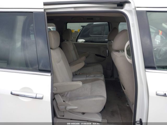 Nissan Quest S Image 4