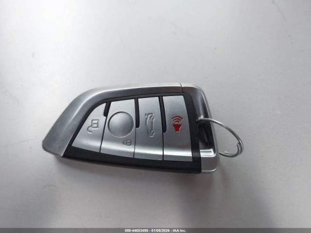 Nissan Quest S Image 7