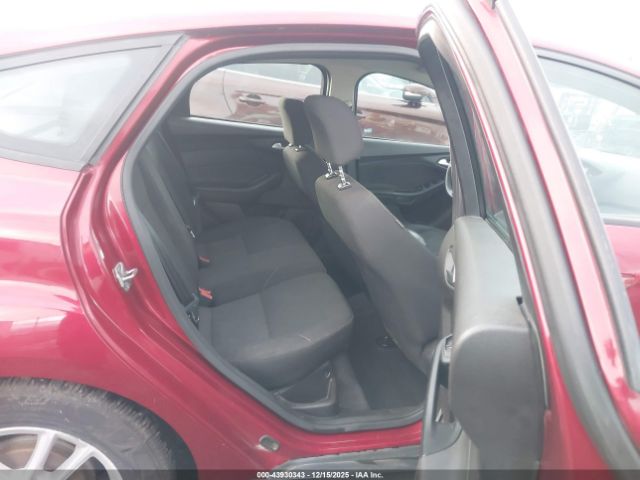 Ford Focus Se Image 2