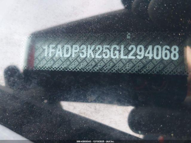 Ford Focus Se Image 18