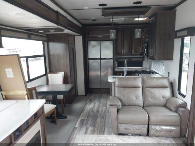 Dutchmen Yukon Image 6