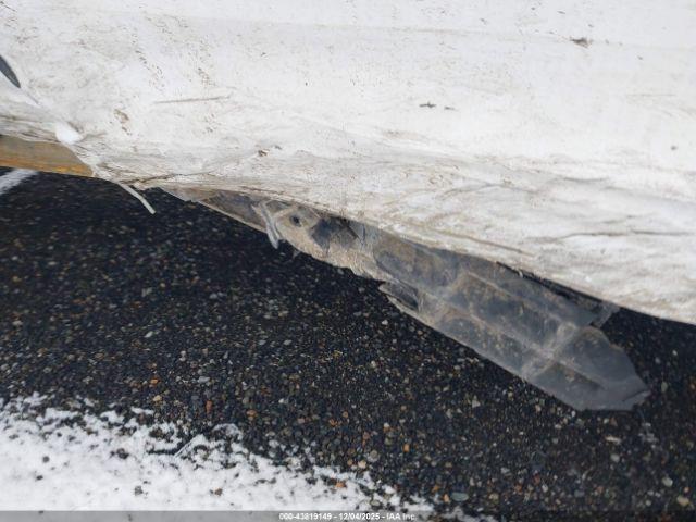 Ford F-550 Xl Image 20