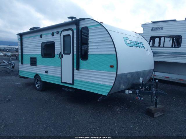  Salvage Gulf Stream Capri 19ft Travel Trailer