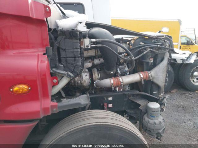 Freightliner Cascadia 125 Image 15