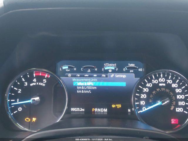 Ford F-350 Lariat Image 5