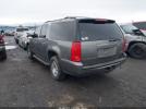 GMC Yukon Sle2 Image 4