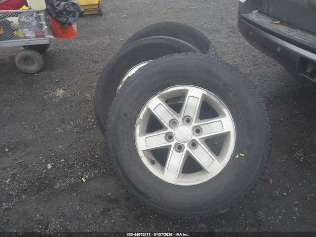 GMC Yukon Sle2 Image 7