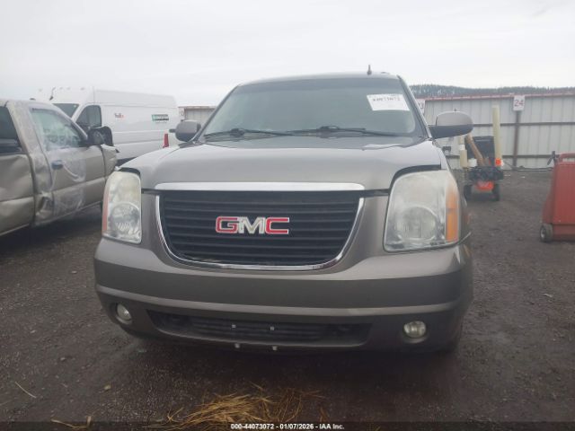 GMC Yukon Sle2 Image 3