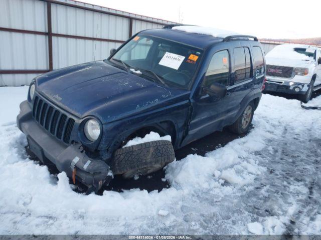 Jeep Liberty Sport Image 3