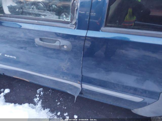 Jeep Liberty Sport Image 13